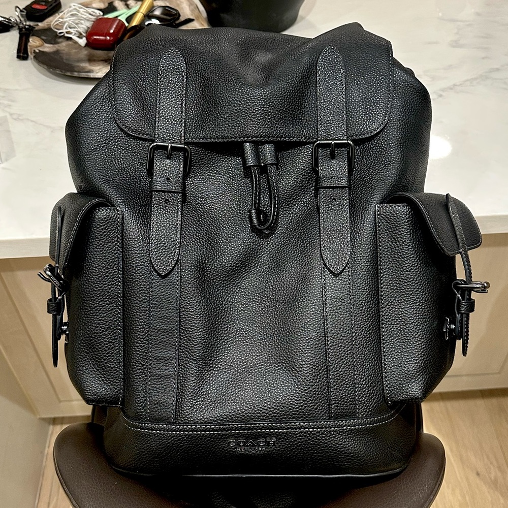 Coach Men’s Leather Backpack - like new!